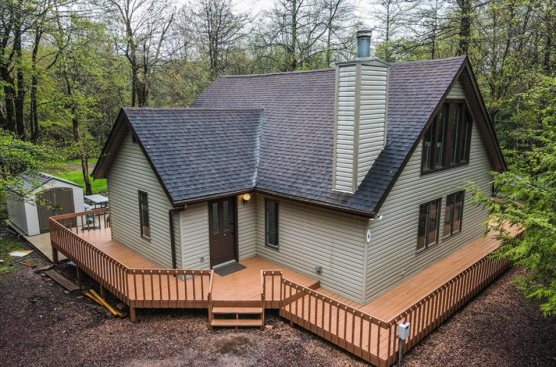 6 BR Lake Harmony Cabin Rentals (5) HolidayKeepers