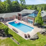 Mesmerising Villa for Rent with Indoor Pool in Poconos, PA (252)