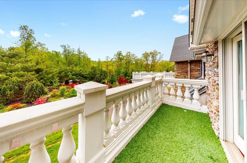 Bachelor Party House Rentals & Cabins in Poconos HolidayKeepers