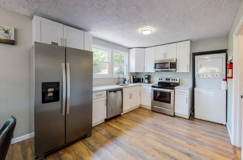 Mesmerising Villa/Castle for Rent with Indoor Pool in Poconos, PA (252) HolidayKeepers