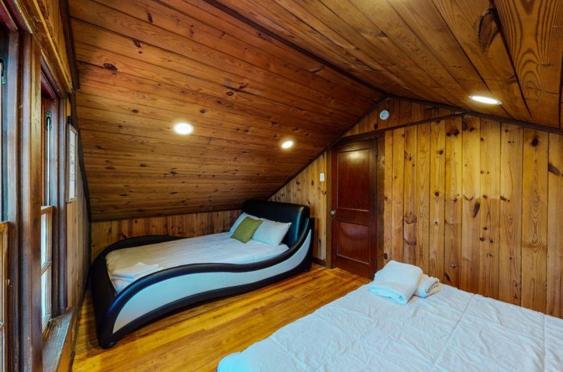 Mesmerising Villa/Castle for Rent with Indoor Pool in Poconos, PA (252