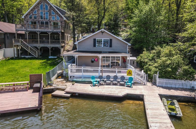 Mesmerising Villa/Castle for Rent with Indoor Pool in Poconos, PA (252) HolidayKeepers