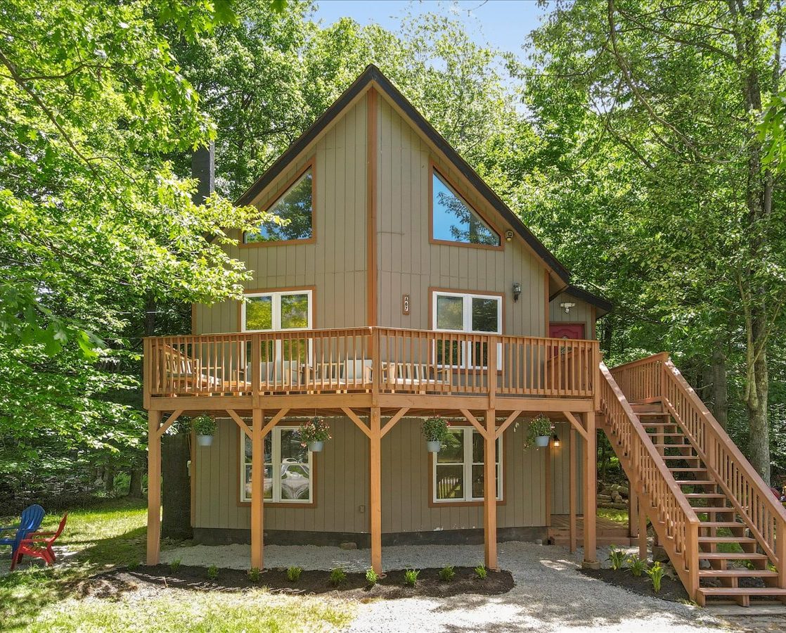 5BR Vacation Home in Tobyhanna (252GB) HolidayKeepers