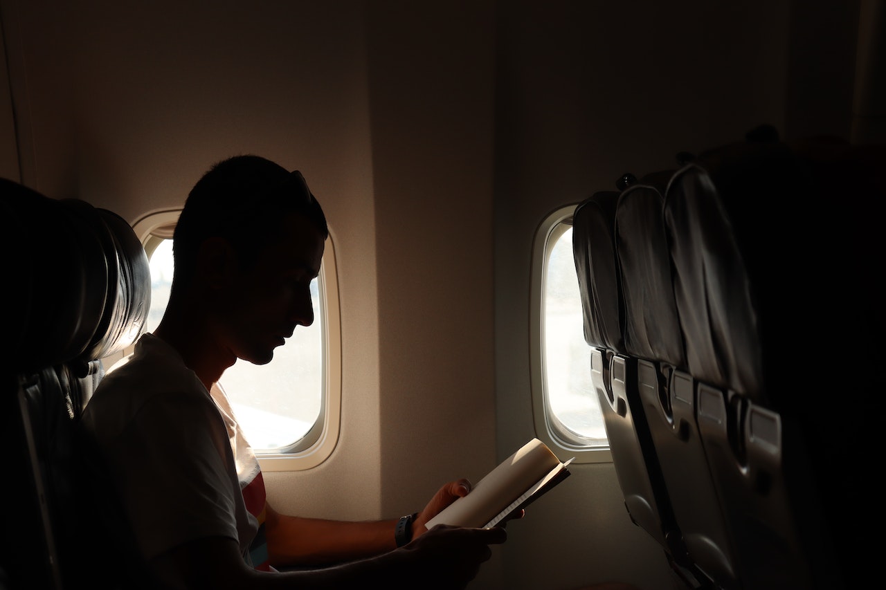 books to read while travelling