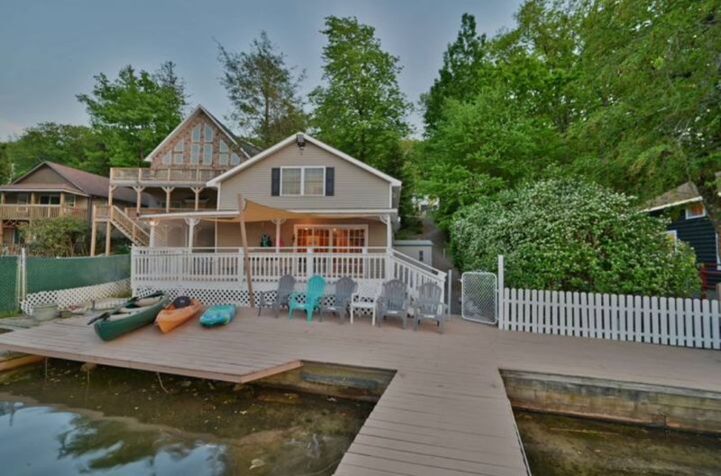 174 Acre Mansion Rental in Poconos (1700) HolidayKeepers