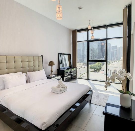 holidaykeepers Modern One Bedroom Apartment in Downtown Dubai