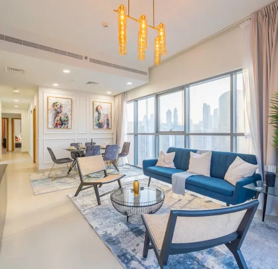 holidaykeepers Spacious Art Deco Apt with Burj & Canal Views