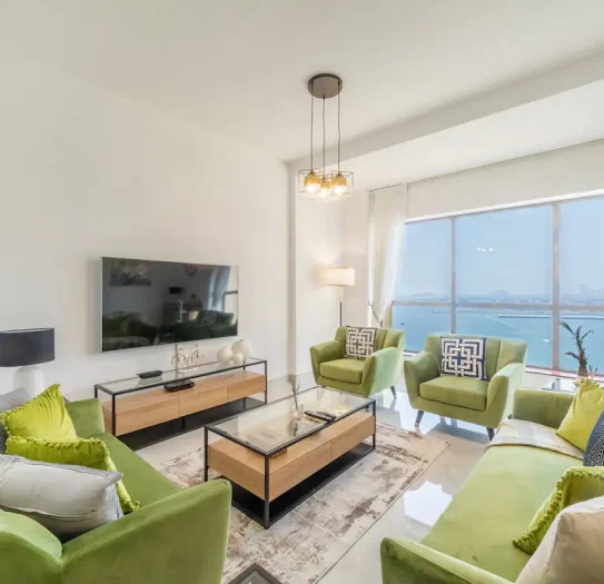 holidaykeepers Manzil - Modern 3BR Home in JBR, Beach Front